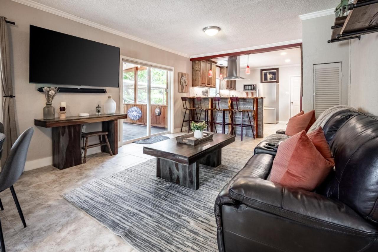 Villa Ol Sarge Retreat Outdoor Amenities Cozy Charm Bryan Esterno foto