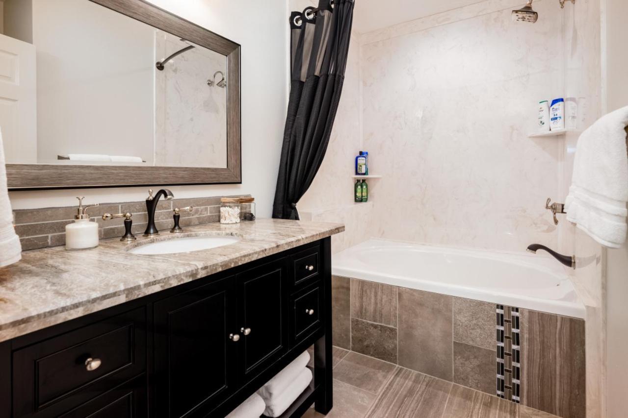 Villa Ol Sarge Retreat Outdoor Amenities Cozy Charm Bryan Esterno foto