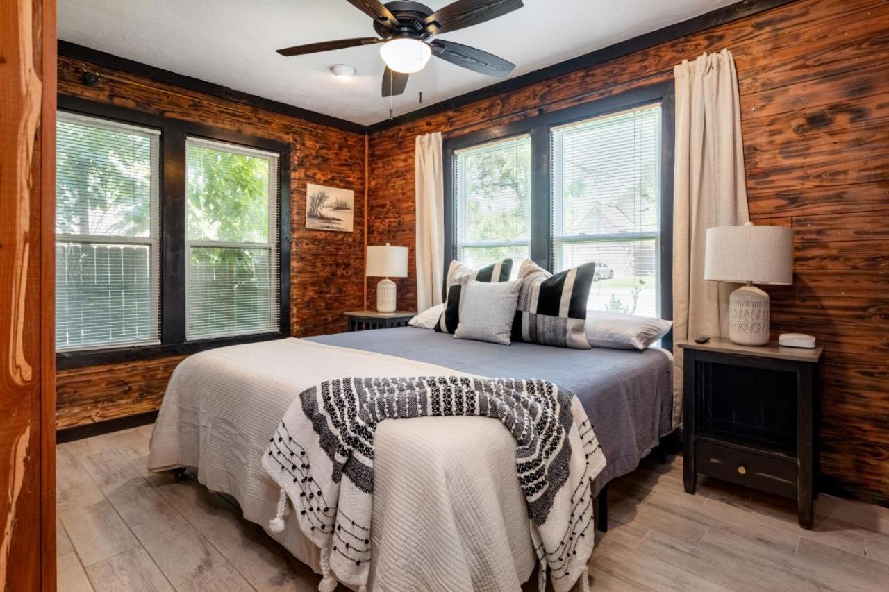 Villa Ol Sarge Retreat Outdoor Amenities Cozy Charm Bryan Esterno foto